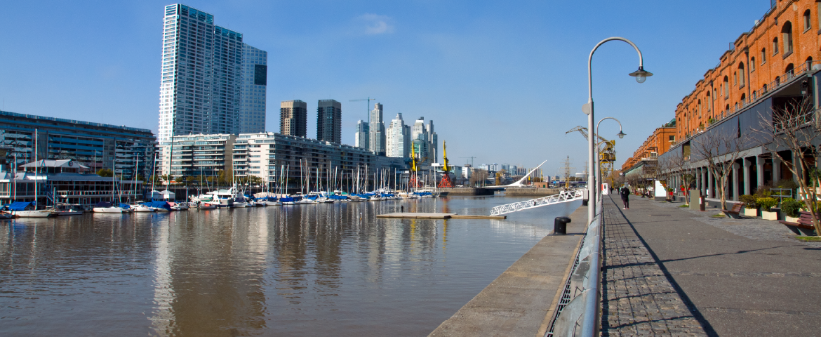 Banner Argentina: Vista de Porto Madero