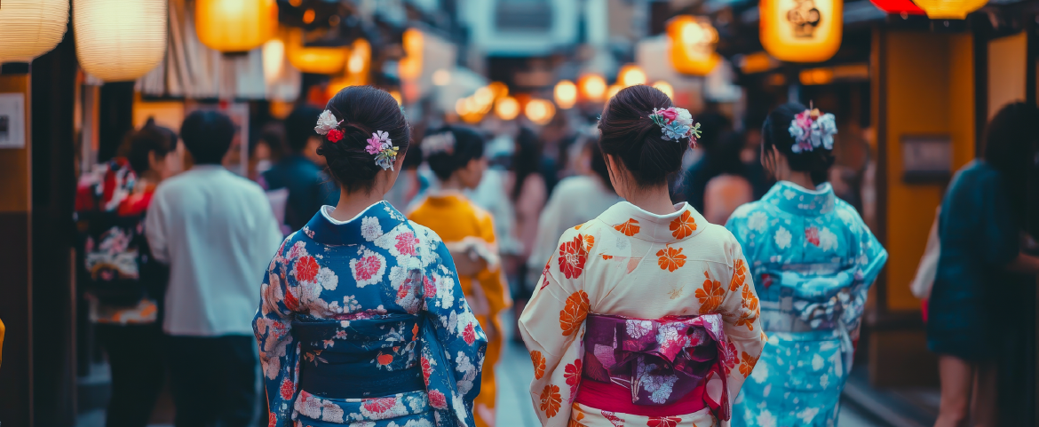 Mulheres japonesas em mercado tradicional japonês