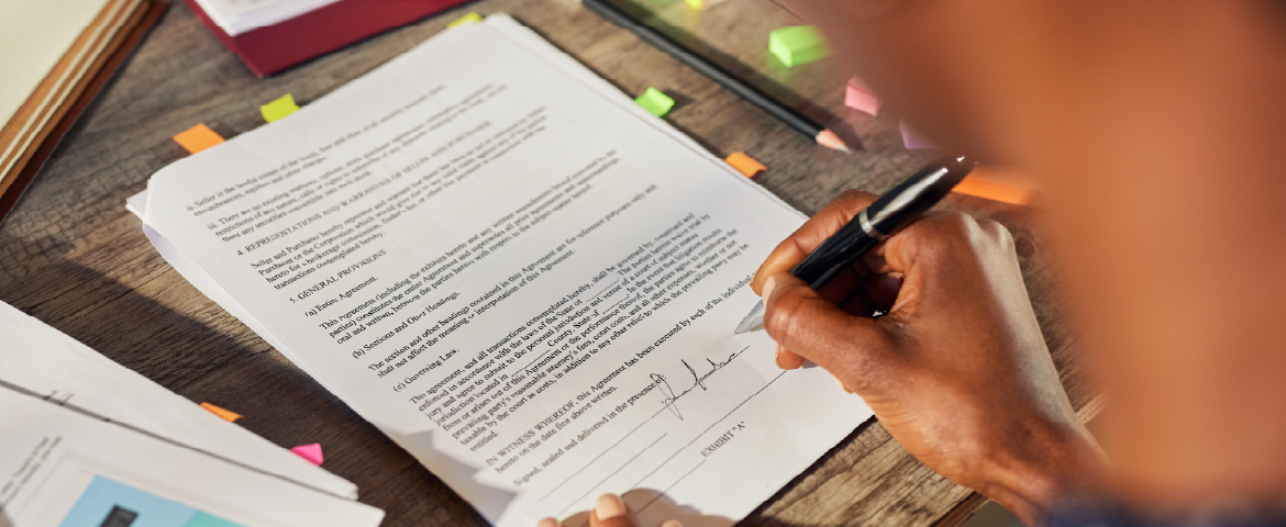 Documento sendo assinado